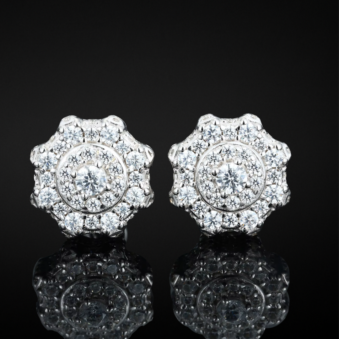 Fleur Blanche Studs