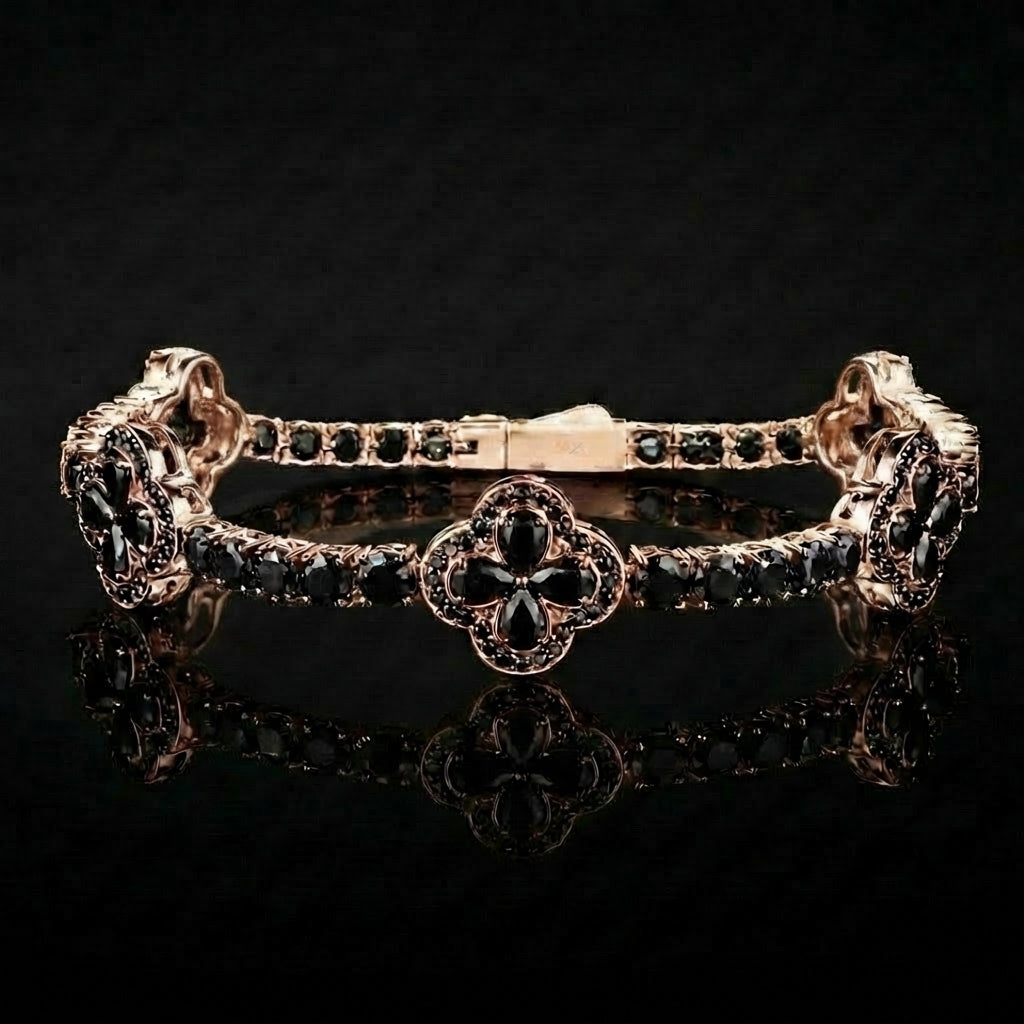 Maison Clover Noir Suprême Bracelet