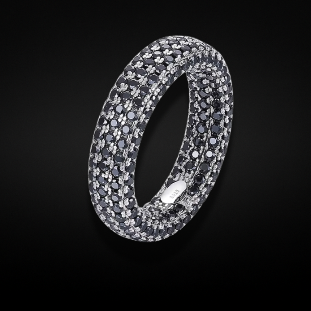 L’Arctique Noir Ring