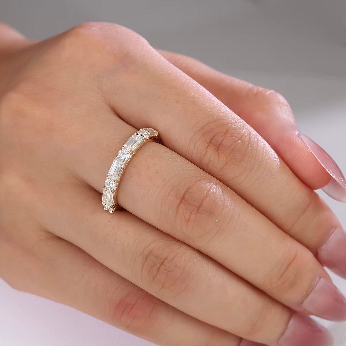 L’Entrelacée Lumière