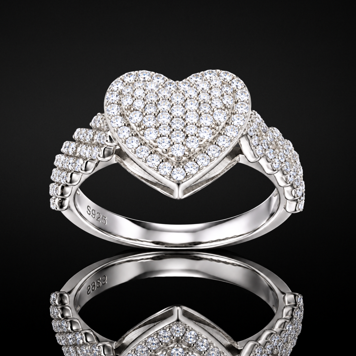 L’Amour Pavé Ring