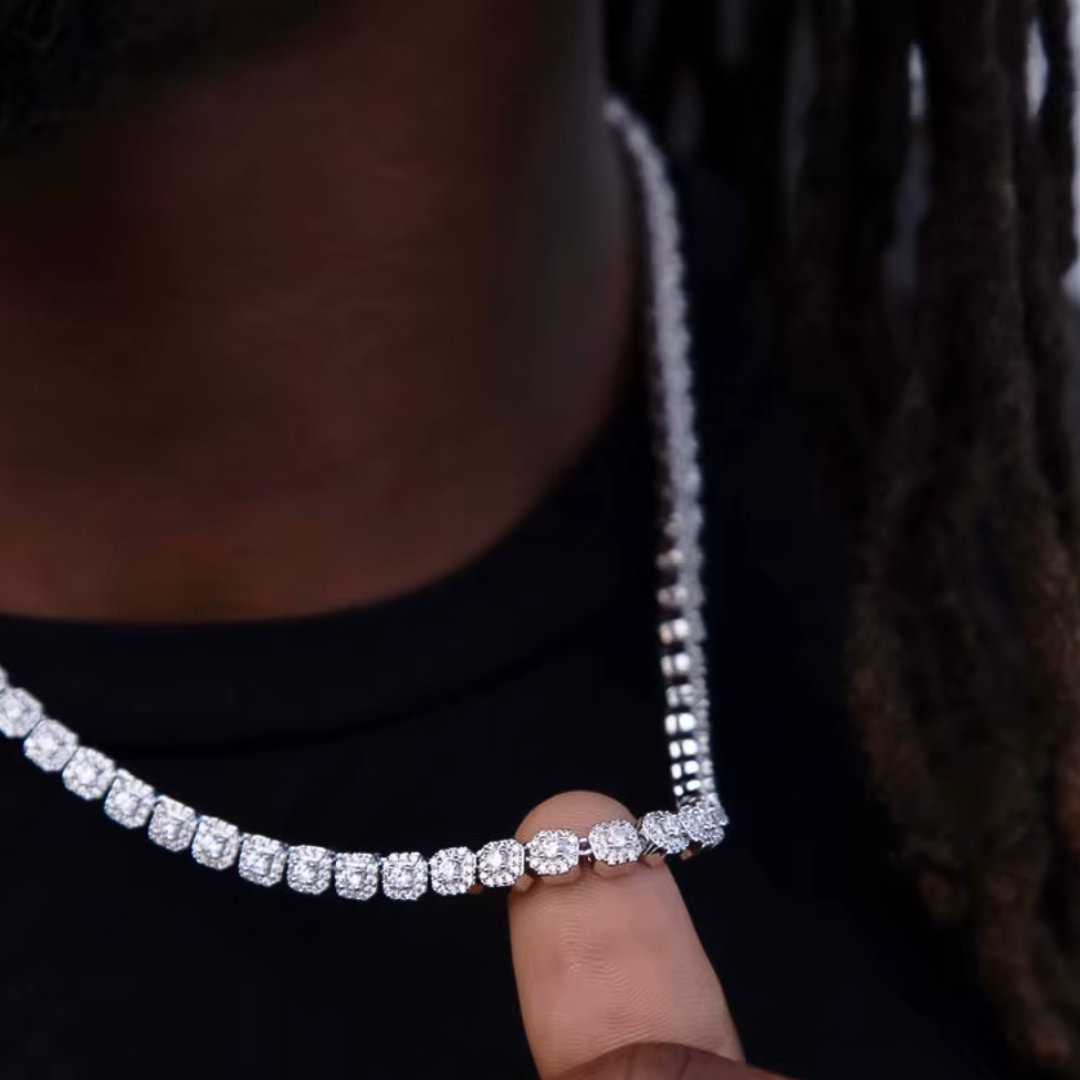 Monarque Chain