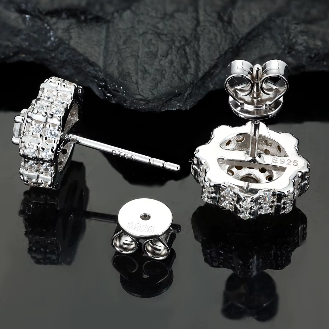 Fleur Blanche Studs
