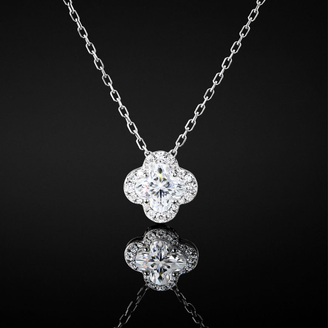 Maison Clover Suprême Chaîne