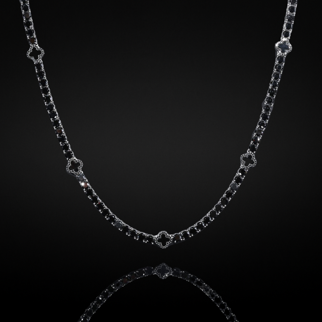Clover Noir Set