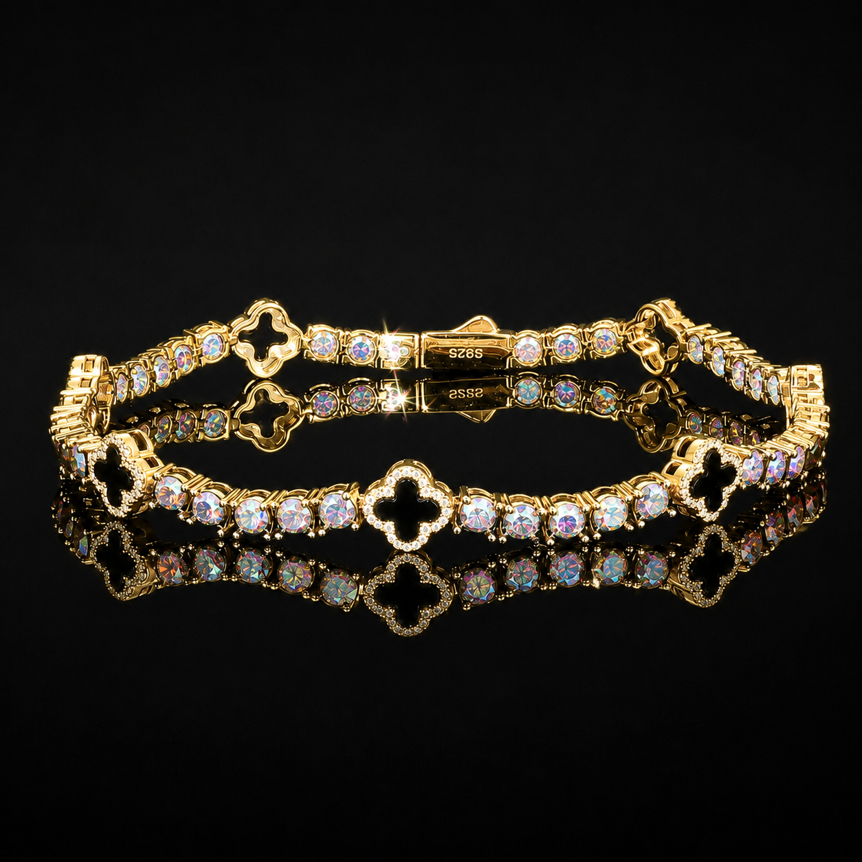 Clover Aurora Bracelet
