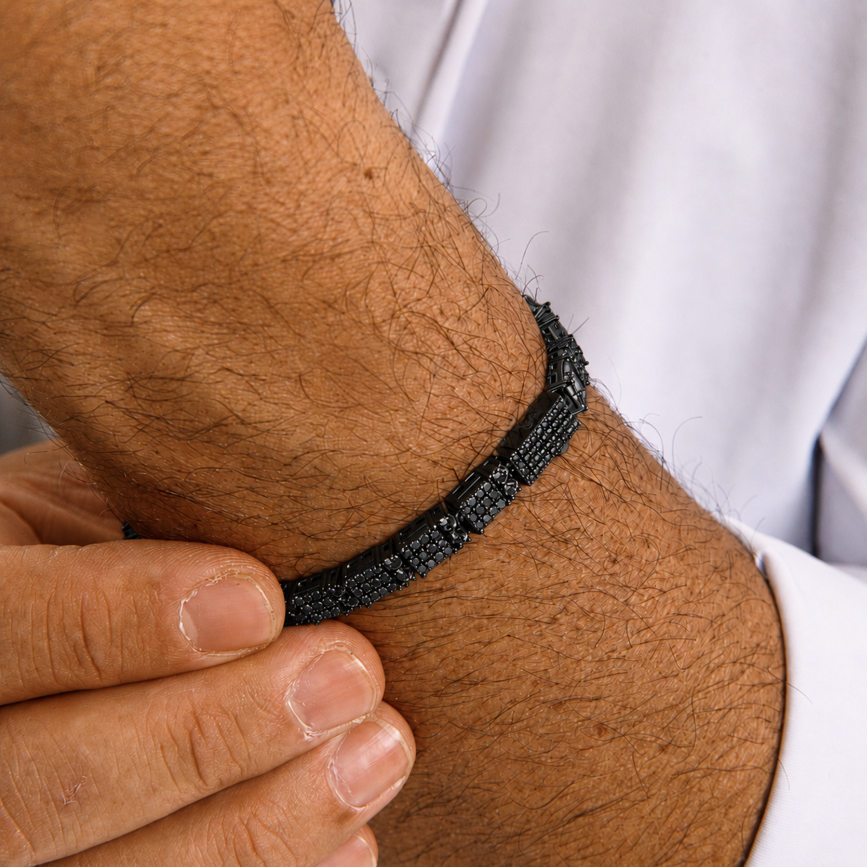 Océan Noir Pavé Bracelet