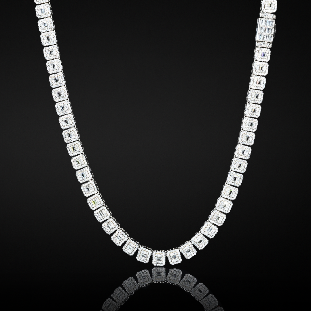 Maison Royale Chain