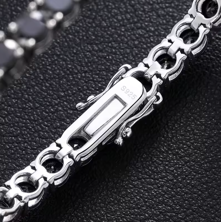 MOISSANITE BLACK DIAMOND TENNIS BRACELET - WHITE GOLD 4MM - Sant Leclère