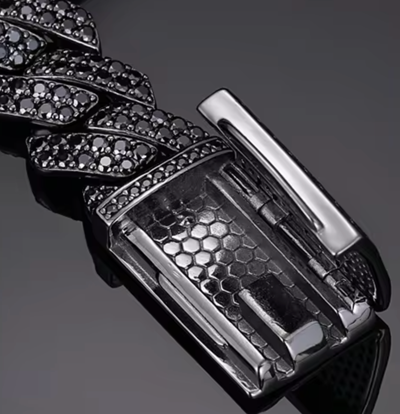 BLACK MOISSANITE DIAMOND CUBAN LINK  BRACELET - Sant Leclère